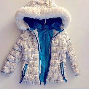 Girls 2T puff coat worn once